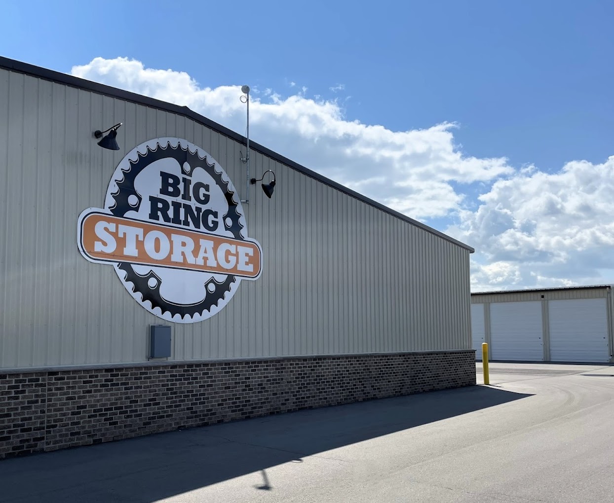 Big Ring Storage Mayflower at 3200 N Mayflower Dr, Appleton, WI 54913